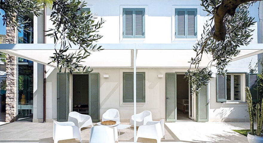 Pergola ESSENCE a due moduli, bianco